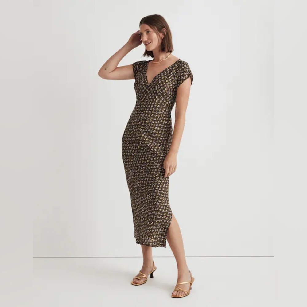 NWOT Madewell Wide V-Neck Midi Dress in Floral Cupro Blend - Expedition Green